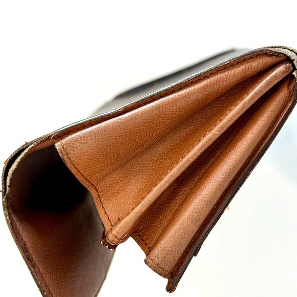 Louis Vuitton Monogram Long Bi-Fold Wallet - Picture 12 of 12